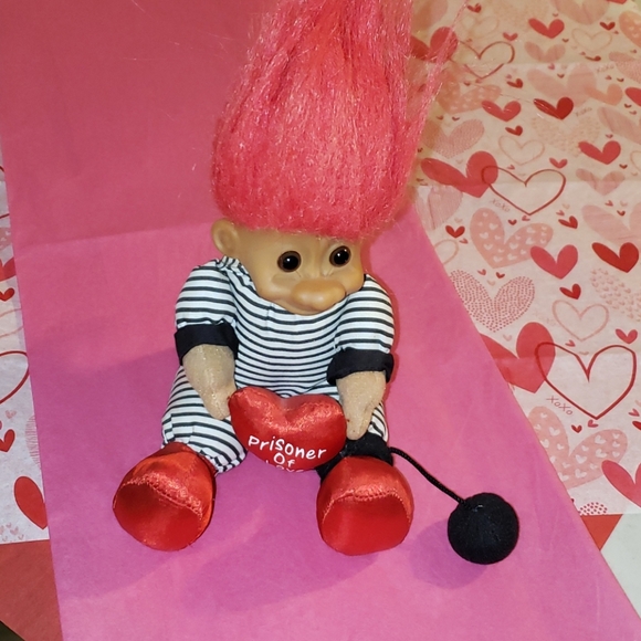 Russ Troll soft body Valentine's Prisoner of Love - Picture 1 of 6